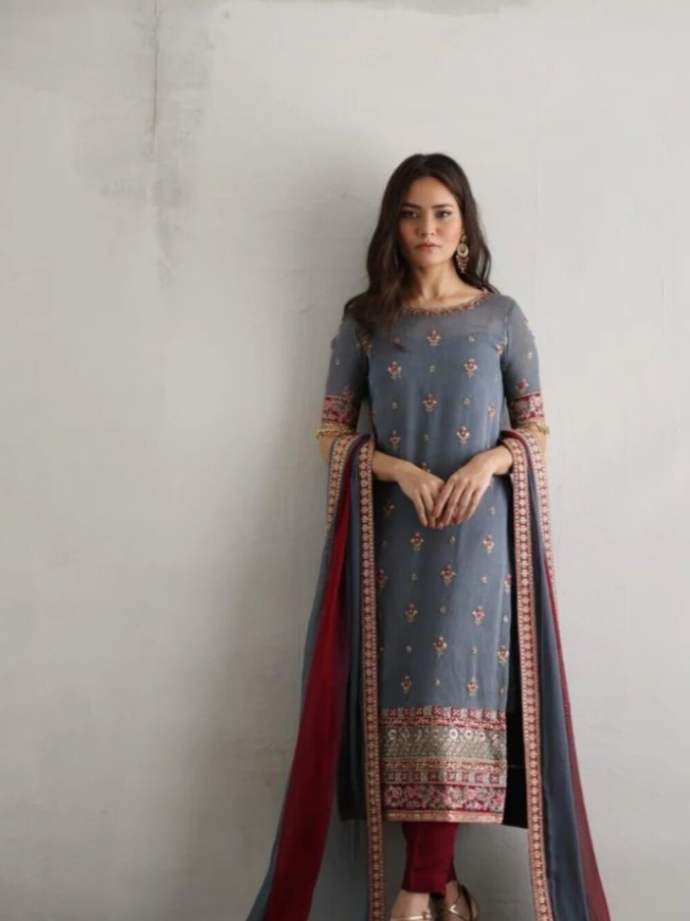 Mina Hasan MHLP-1256 Grey & Maroon Embroidered Pakistani Suit – S/M – With Dupat